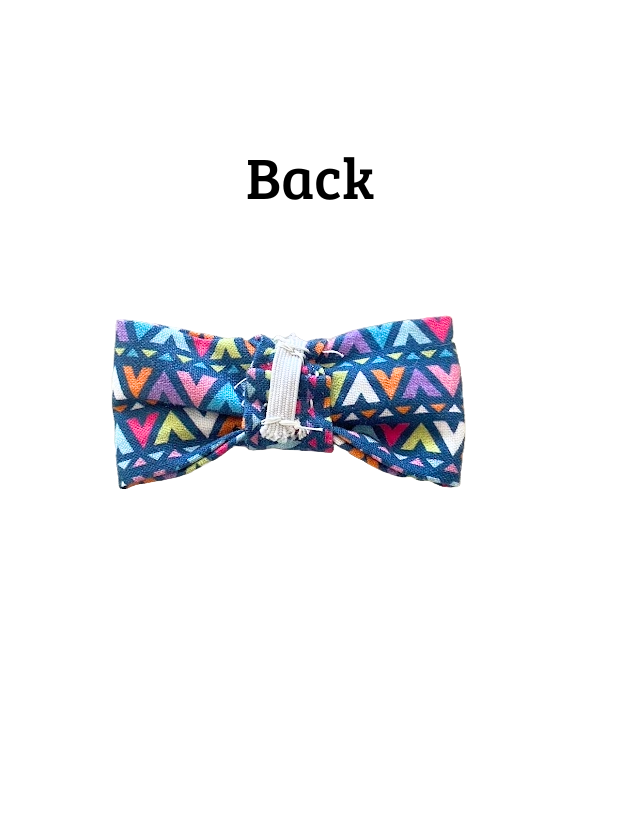Nœud papillon coloré géométrique pour chat et petit chien