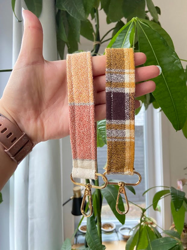 Bracelet porte clé couleur automnale et doux