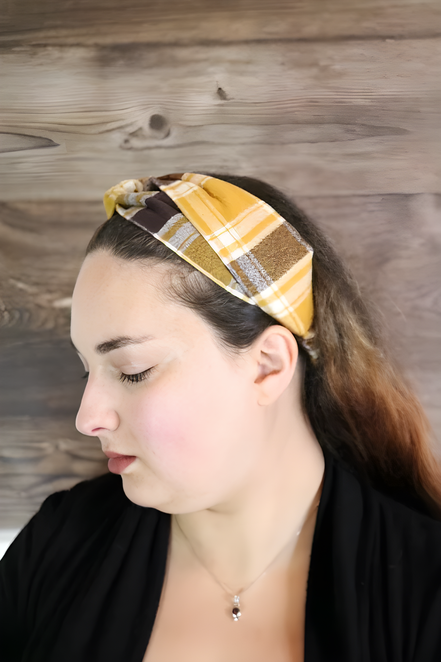 Autumnal knotted headband, beige or carrot yellow