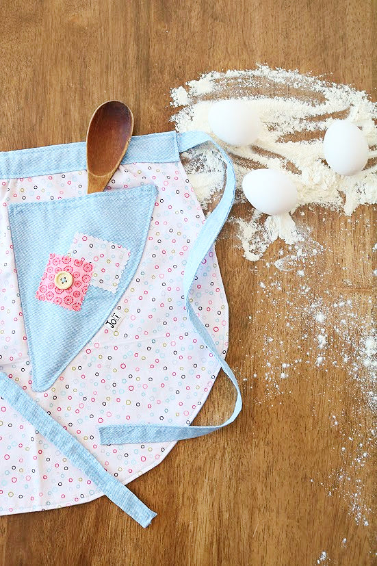 Tablier de cuisine, de taille réversible, fleurie bleu pour enfant