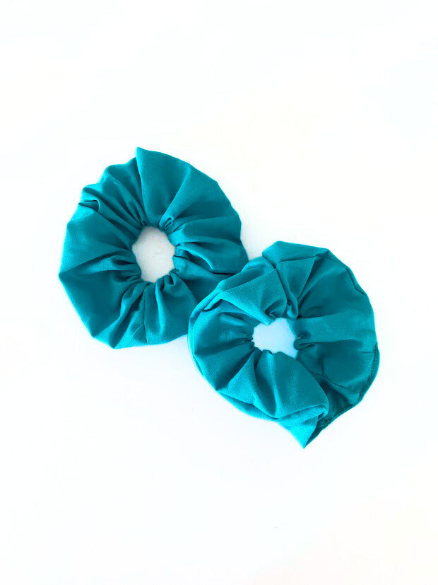 Scrunchie vert feuille et bleu turquoise vif