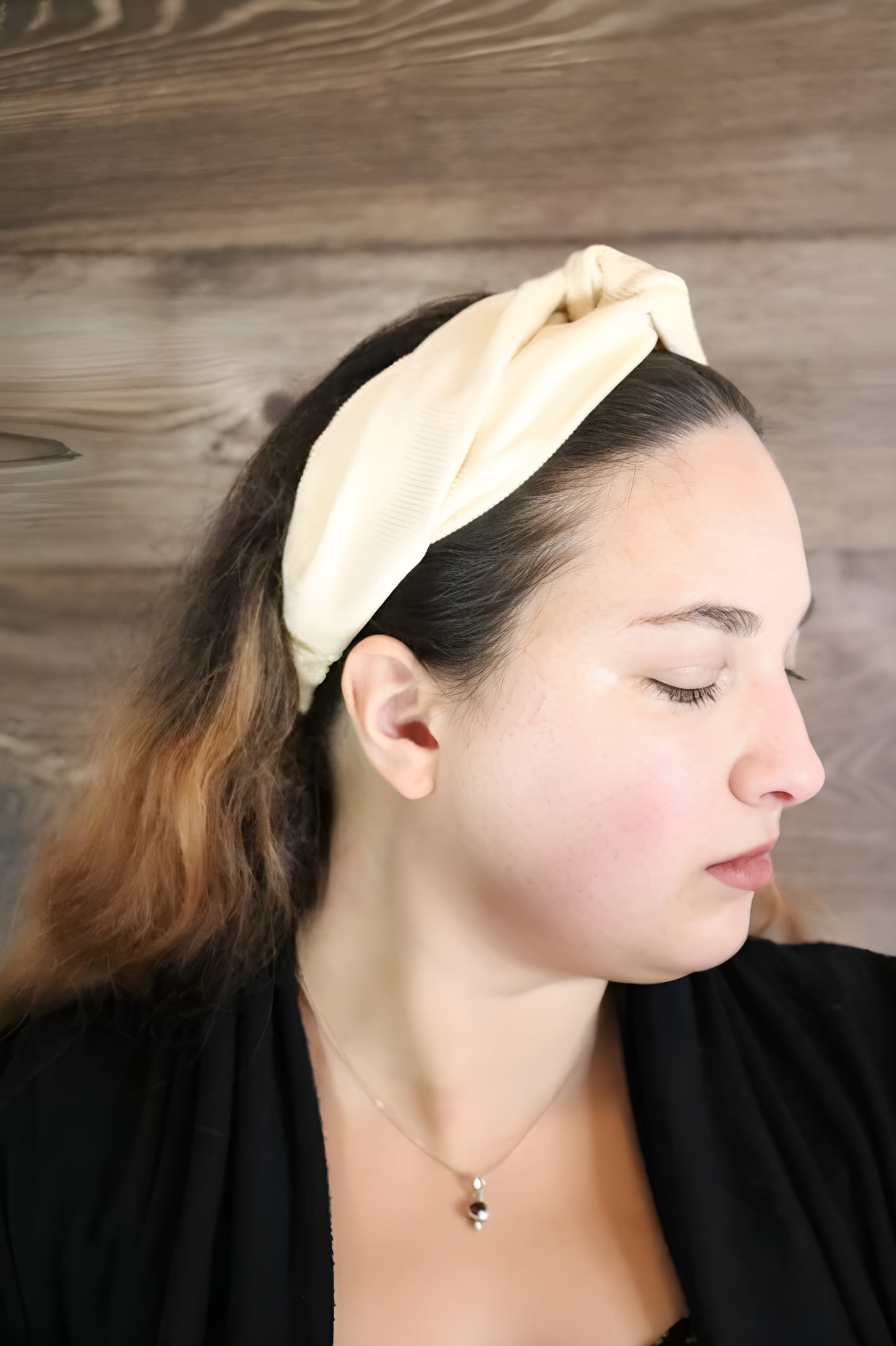 Autumnal knotted headband, beige or carrot yellow