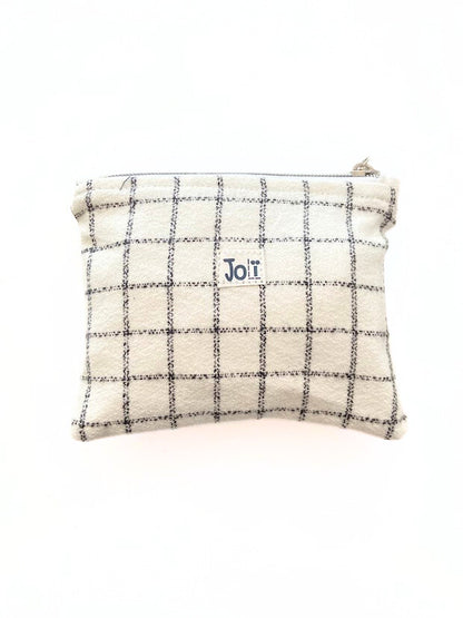 Petite pochette au tons de gris