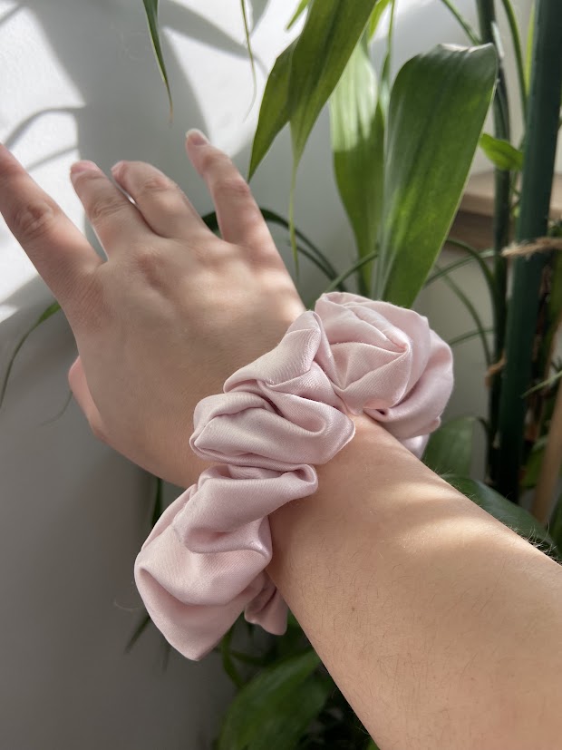 Scrunchie pour l'amour du rose