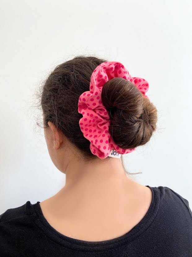 Scrunchie pour l'amour du rose