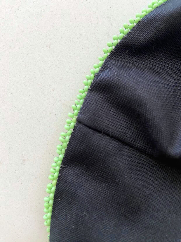 Scrunchie géant noir perler vert pour halloween
