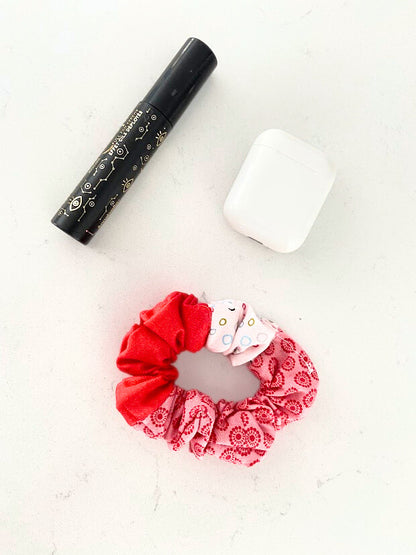 Scrunchie pour l'amour du rose